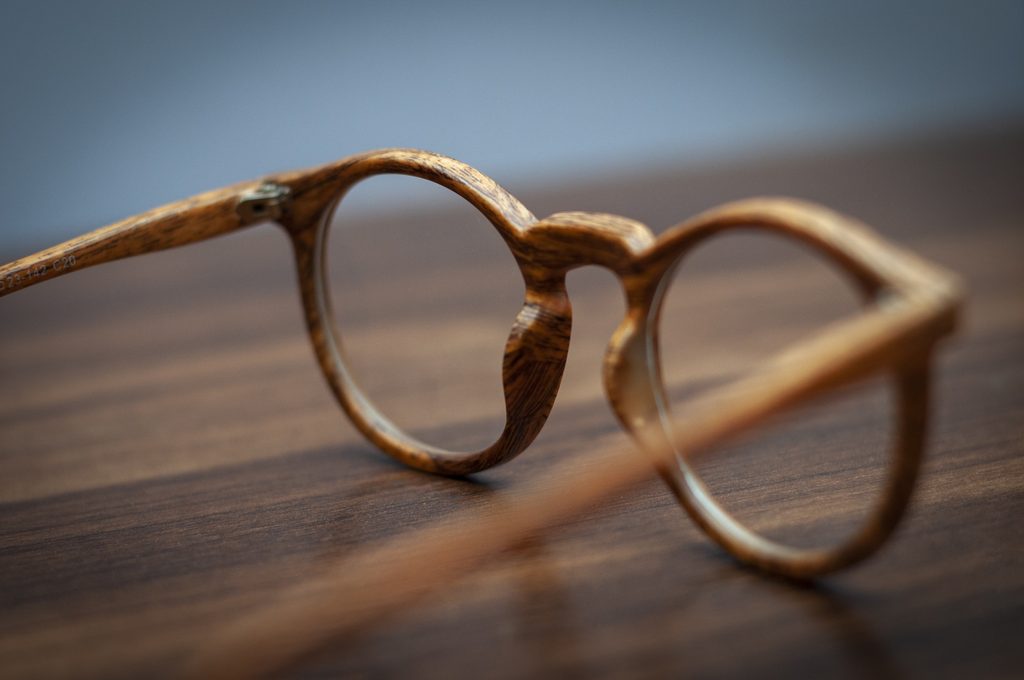 【青森市】親の遺言書があれば安心?「遺書」との違いと「遺産漏れ」 topeasokere glasses 5486967